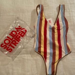 SOLID AND STRIPED one piece- S